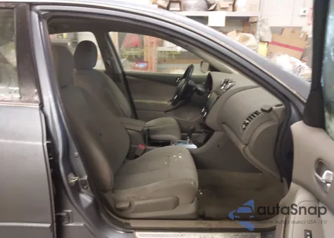 2011 Nissan Altima 2.5 S z USA, uszkodzony, nr VIN 1N4AL2AP4BN479490